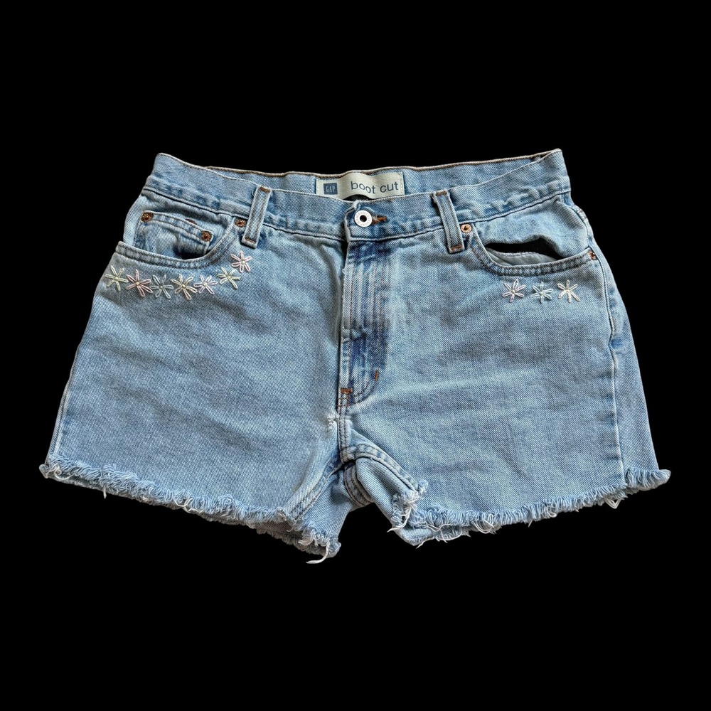 Y2K Gap Light Wash Embroidered Floral Denim Cut Off Shorts Size 8 Long